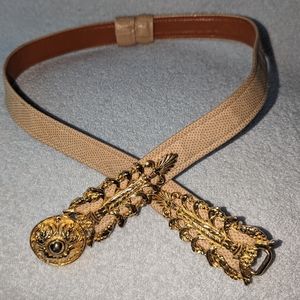 Vintage Alexis Kirk tan lizard texture leather belt.